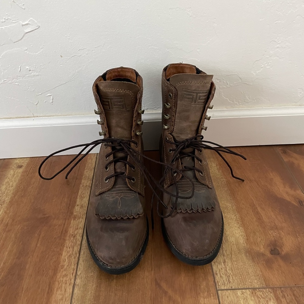 Ariat Women’s Heritage Boots